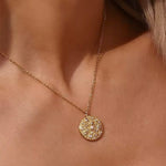 Olive James. Necklace Lusia Necklace