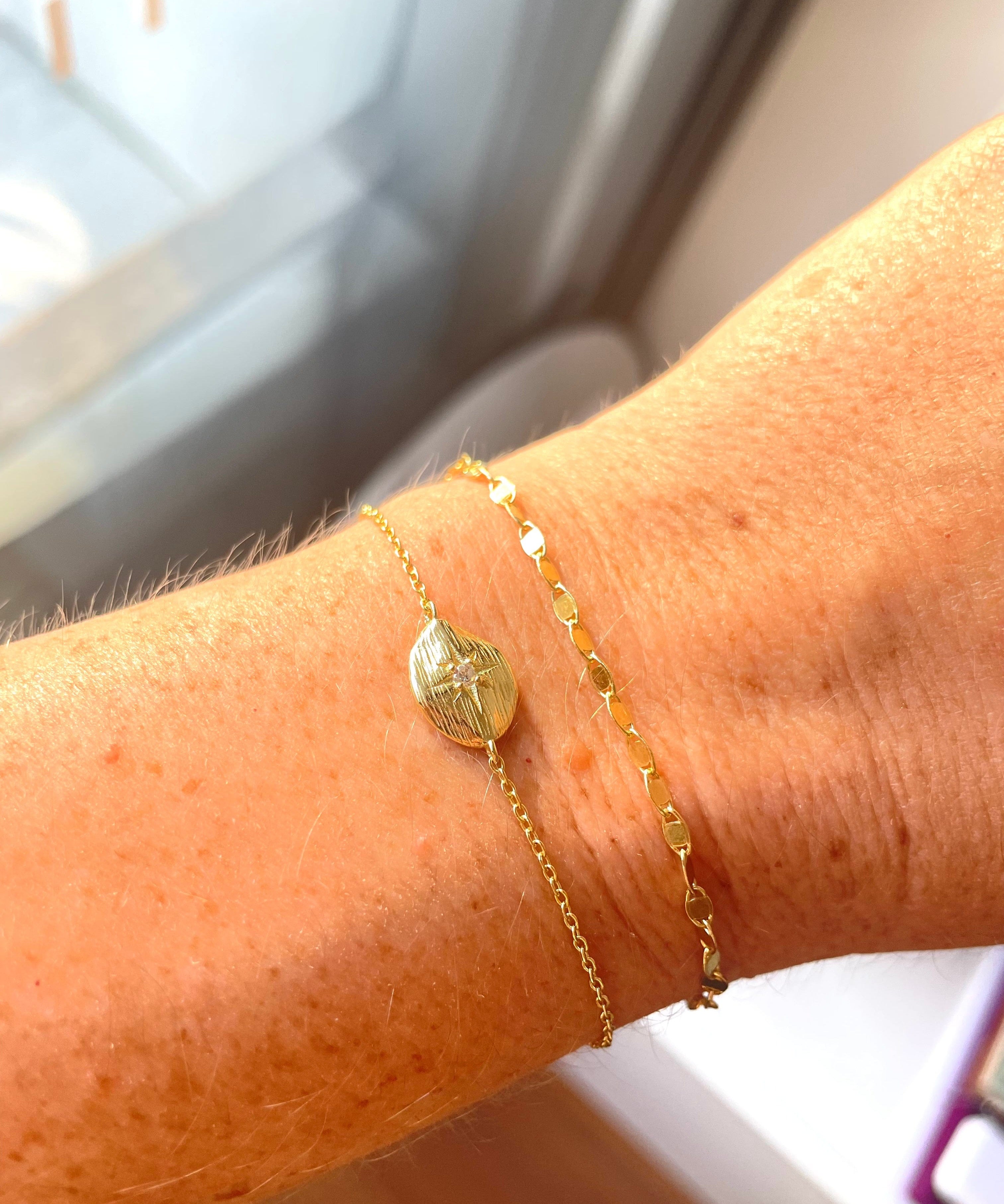 Olive James. Bracelet Sunday Bracelet