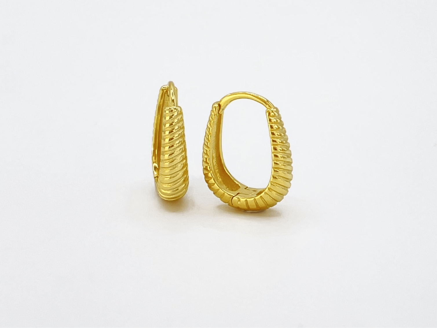 Olive James. Earrings August Vintage Twist Earrings