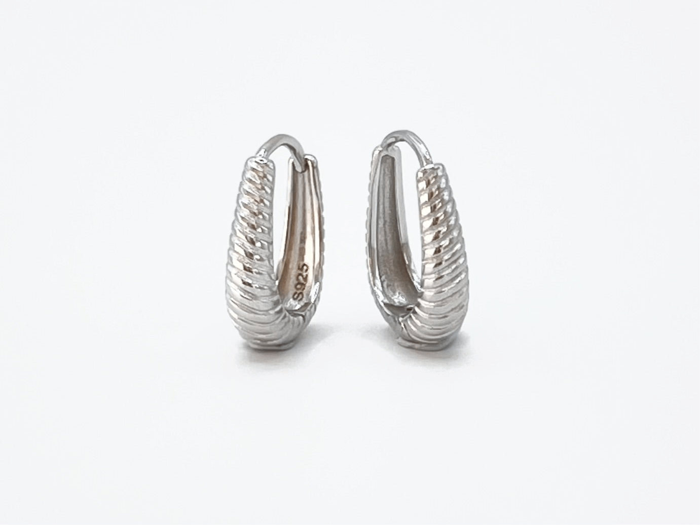 Olive James. Earrings August Vintage Twist Earrings