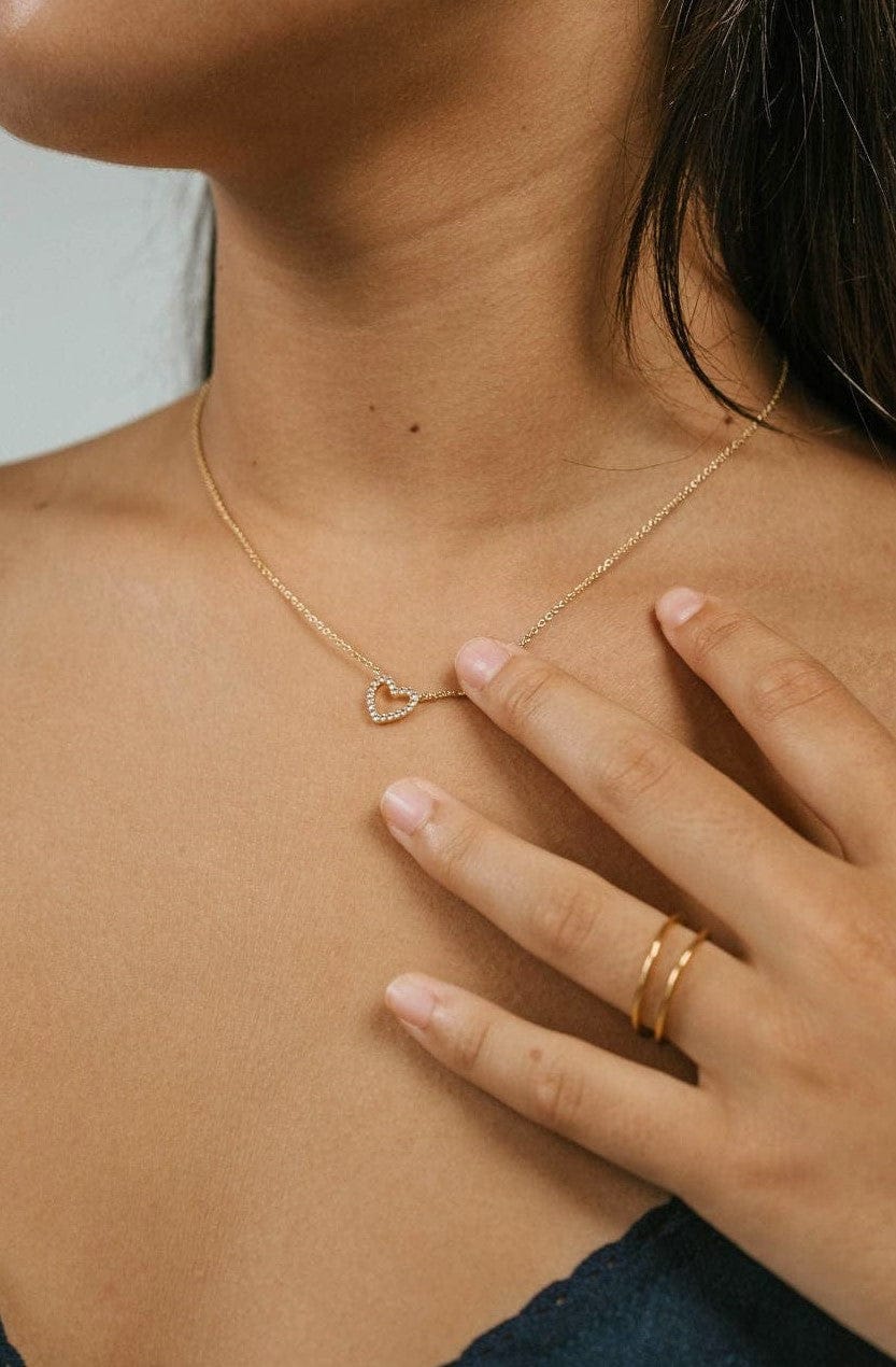 Olive James. Necklace Valentina Love Necklace