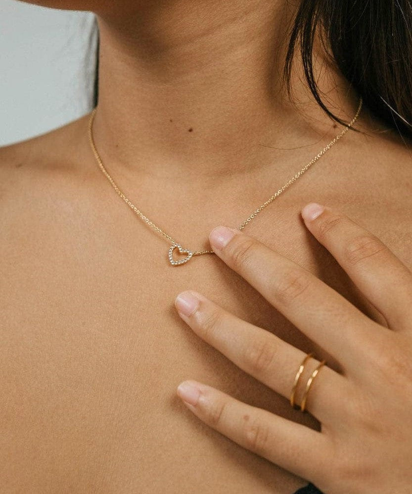Olive James. Necklace Valentina Love Necklace